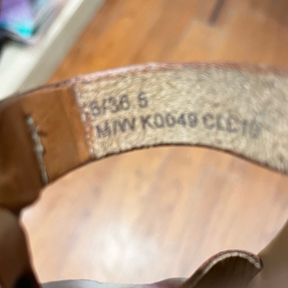 Summer sandals Kork-Ease Tan leather Wedge straps - Picture 8 of 8